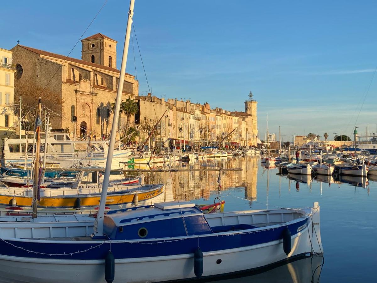 Fanny Wifi Climatise Tout A Pieds 4 Personnes La Ciotat Zewnętrze zdjęcie