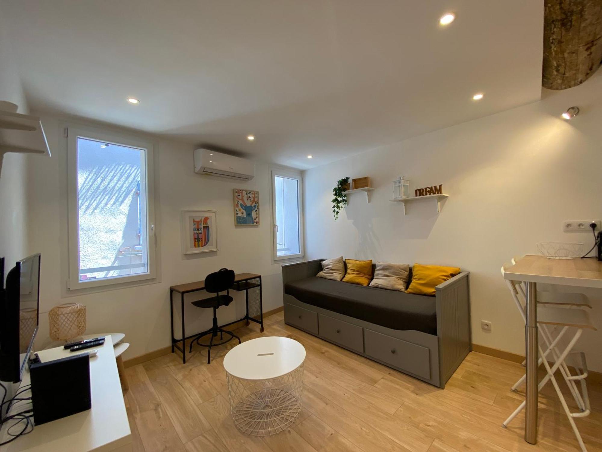Fanny Wifi Climatise Tout A Pieds 4 Personnes La Ciotat Zewnętrze zdjęcie